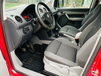 Volkswagen Caddy 1.6i 75KW MANUÁL TAŽNÉ PĚKNÝ STAV - 15