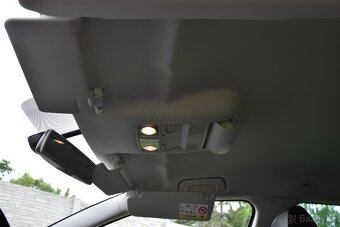 Škoda Superb II 2.0 TDi CR 125 kW 4X4 DSG6 ELEGANCE,FACE,1.M - 15