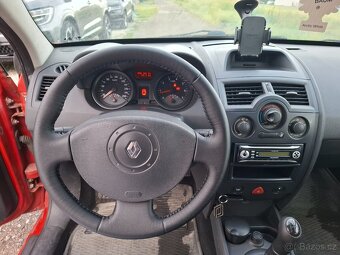 Renault Megane 1.4i tažné zařízení - 15