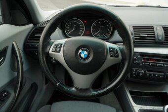 BMW Řada 1 118i Sport - 15