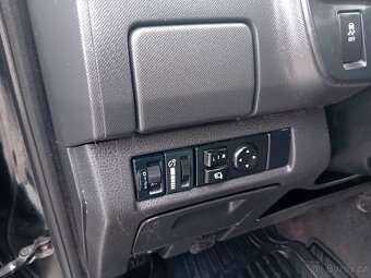 Isuzu D-max Double 2,5 D 120 KW 4WD - 15