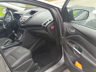Ford Kuga 2.0TDCi 4x4-tažné zařízení 120kw - 15