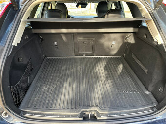 Volvo XC60, B4 AWD DIESEL Momentum Pro - 15