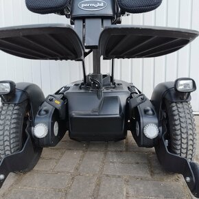 Elektrický invalidní vozík PERMOBIL  F5 - 15