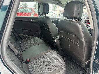 OPEL ASTRA 1,6CDTi 100kW Sports Tourer - MÁLO KM - - 15