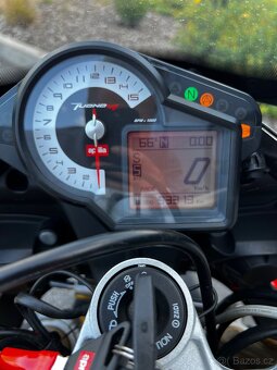 2014 Aprilia Tuono V4R APRC - 15
