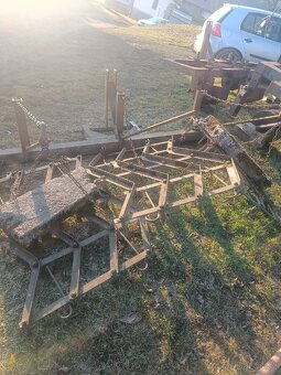 Nářadí na brambory - 15