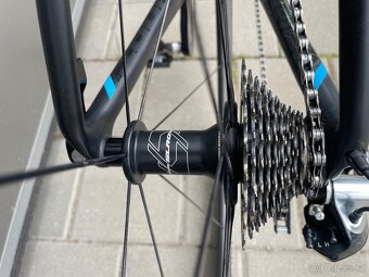 Silniční kolo, silnička, GIANT TCR ADVANCED SL DURA-ACE-DI2 - 15