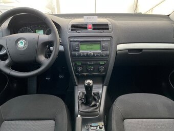 Škoda Octavia II combi 1.9 TDi,77kW,manual,Elegance,1.maj - 15