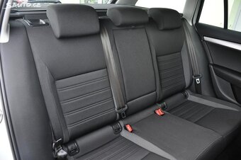 Škoda Octavia Combi 2.0TDi DSG 110KW NAVI DPH 2019 - 15