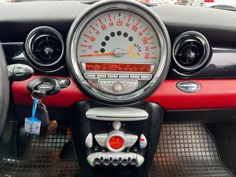 Mini Cooper Clubman 1.6d 80 kW Servis,Stav,Alu - 15