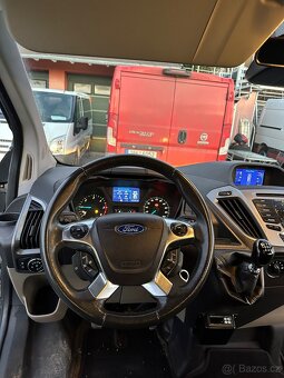 FORD TRANSIT CUSTOM 2.2 TDCi 2014 5-míst - 15