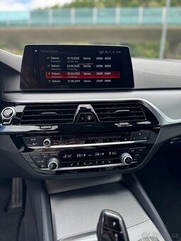 BMW 530d xDrive Touring G31 Premium Selection - 15