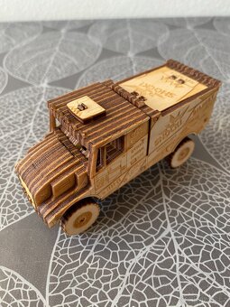 Nový dřevěný model Iveco "Karel" - Dakar, Macík jr. - 15
