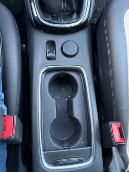 Opel Astra Sports Tourer+ 12/2016 - plná výbava - 15