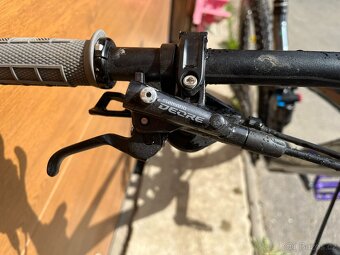 Prodám Horské Enduro kolo Qayron carma MKII EN 3F 27,5" - 15
