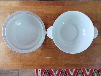 VELKÁ PORCELÁNOVÁ TERINA HÁZENKA FRANCIE - 15