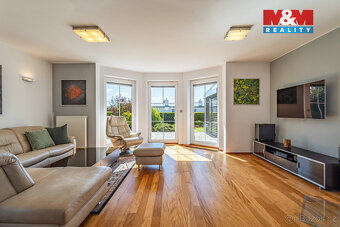 Prodej rodinného domu, 180m², Veltrusy, ul. U Stadionu - 15