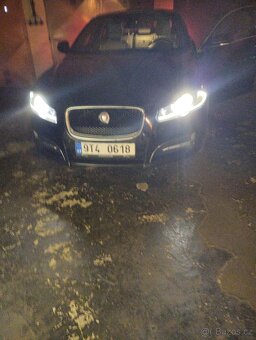 Jaguar xf 3.0 benzín - 15