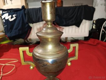 Lampy na svícení 4 ks + 1 stínidlo není vyfocené - 15