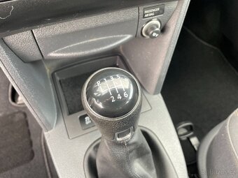 Volkswagen Caddy Maxi 2.0 TDI 7 míst ČR - 15