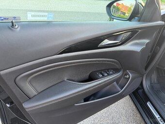Opel Insignia B Sports Tourer - 15