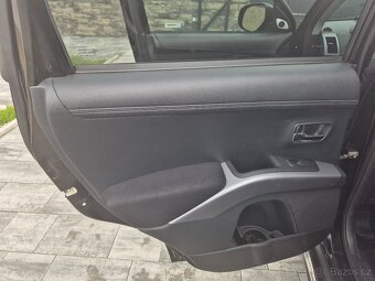 Mitsubishi Outlander 2.2d 130kW 4x4 - 15