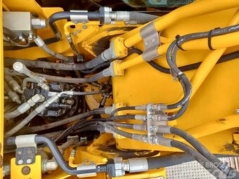 predám pásový báger JCB 220 XL 4F r.v. 2019 5.950 MTH - 15