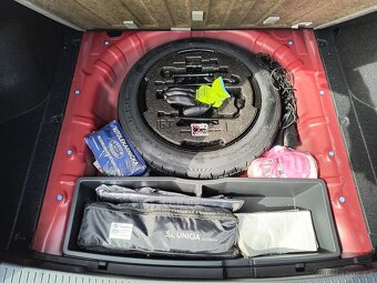 Hyundai i30 combi, r.v. 2023, 1.majitel, garážované - 15