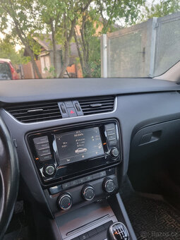 Škoda Octavia 1.4 tsi 81 kw s úsporným provozem na CNG - 15