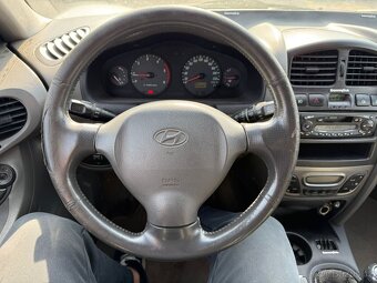 Hyundai Santa Fe 2.0CRDi 4x4 - 15