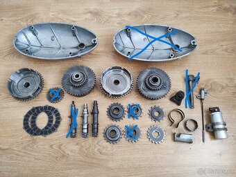 Prodám díly na Jawa 250/353 kývačka a jawa 250/559 panelka - 15