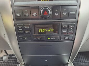 KIA SORENTO 2.5 CDTi 4x4, DOLOŽENÉ KM, 2 x KOLA - 15