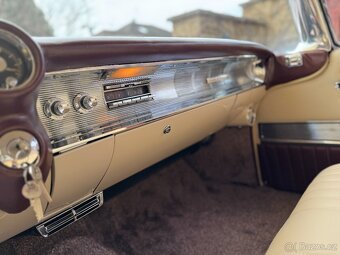Cadillac Sedan DeVille 1960 - 15
