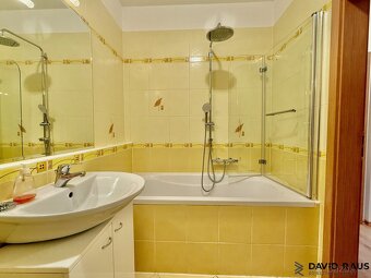 Prodej bytu 3+kk se dvěma balkony ( 116 m2 ), ul. Přízřenick - 15