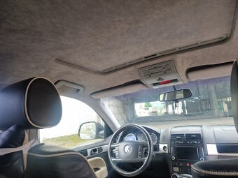 VW Touareg 3,0 TDi 165kW 24v V6 Individuál max možná výbava - 15