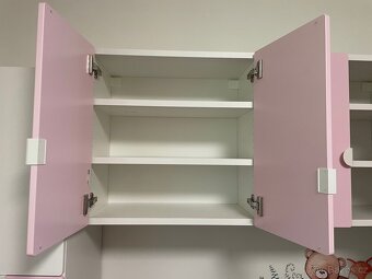 IKEA SMÅSTAD nábytek pro holčičku - 15