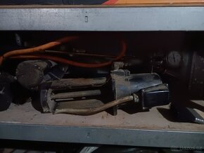 Garážový výprodej - 15