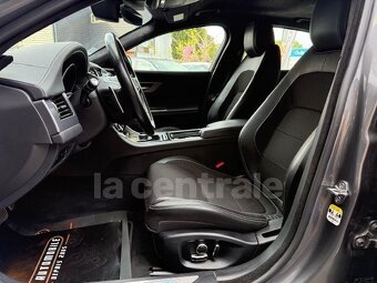 JAGUAR XF II 2.0D 180 R-SPORT Aut 03/2019 - 15
