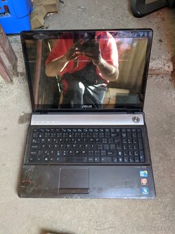 Asus N61J 2x - 15