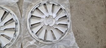 Poklice - kryty kol Originál Škoda velikost 16 657 601 147 B - 15