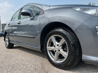 Peugeot 308 1.6HDi 66kw, nová STK, tažné zařízení - 15