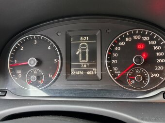 VOLKSWAGEN CADDY MAXI 2,0 TDI-7 MÍST, PARK. SENZORY, NAVI - 15