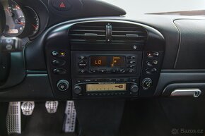 Porsche 911 996 Carrera 2 - 15