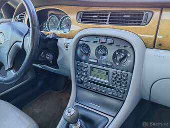 benzínový Jaguar  X-type  V6  2.5  144kW   4x4  187000km - 15