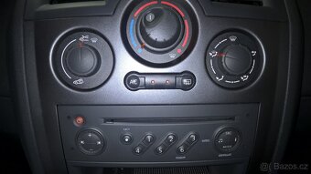Renault Megane II sedan TOP stav - 15