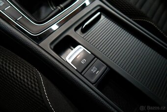 Volkswagen Golf 1.2 TSI 63 kW, PARK ASISTENT,KLIMA,ZÁRUKA - 15