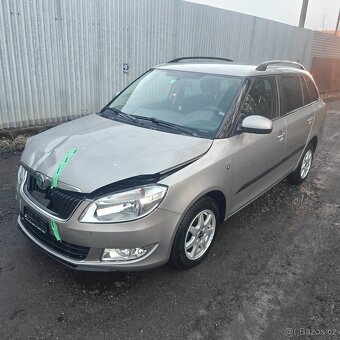 Škoda Fabia II 1.2 TSI 79.tis.km Švýcarsko combi - 15