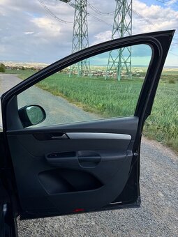 VW Sharan - 15