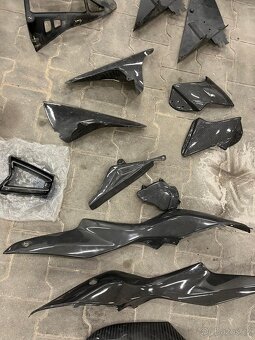 Díly Aprilia RSV1000 - 15